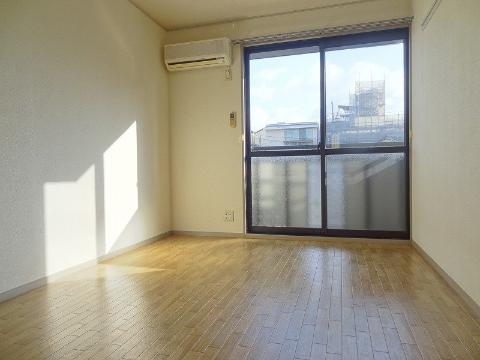 居室・リビング　洋室