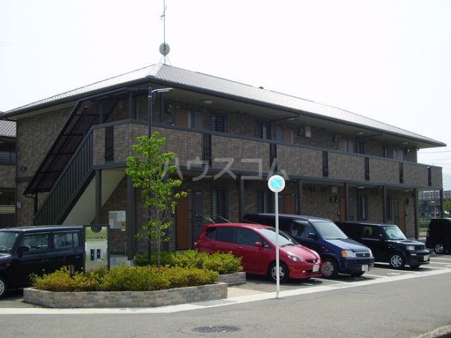 京都市西京区牛ケ瀬山柿町のマンションの建物外観