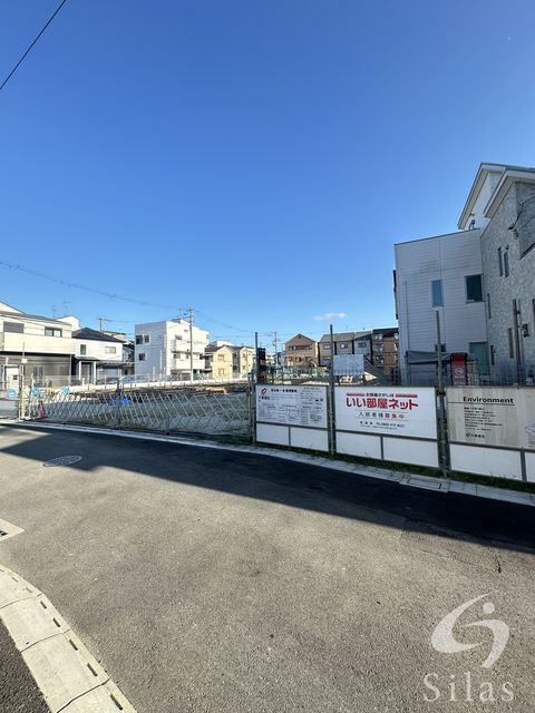 【四條畷市江瀬美町のアパートのエントランス】