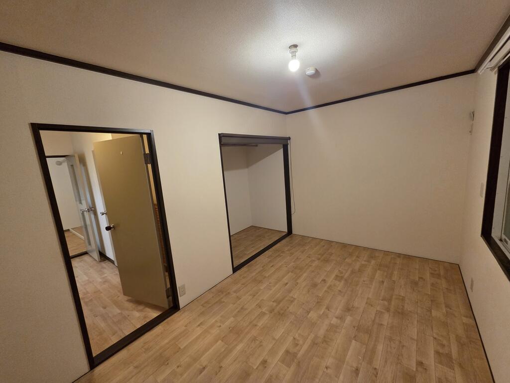 ファミール枚岡の内装写真