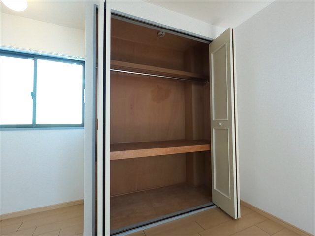 収納　クローゼットもしっかり付いています。
