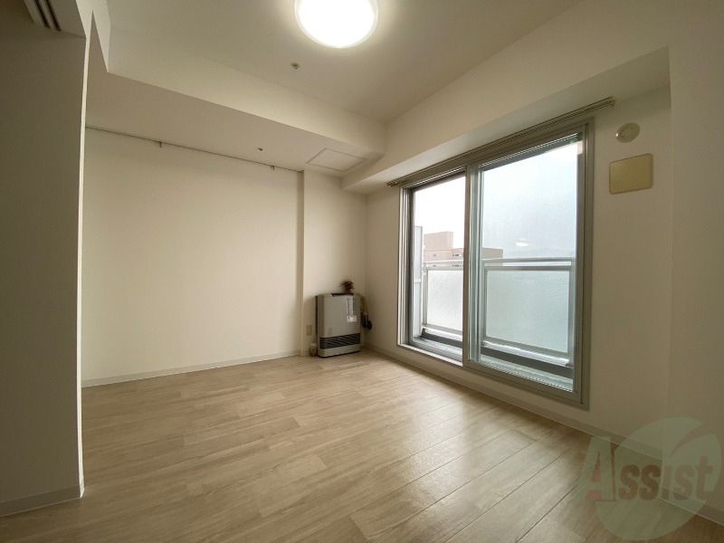 居室・リビング　広くてきれいなリビングです！快適に過ごせそうですね。