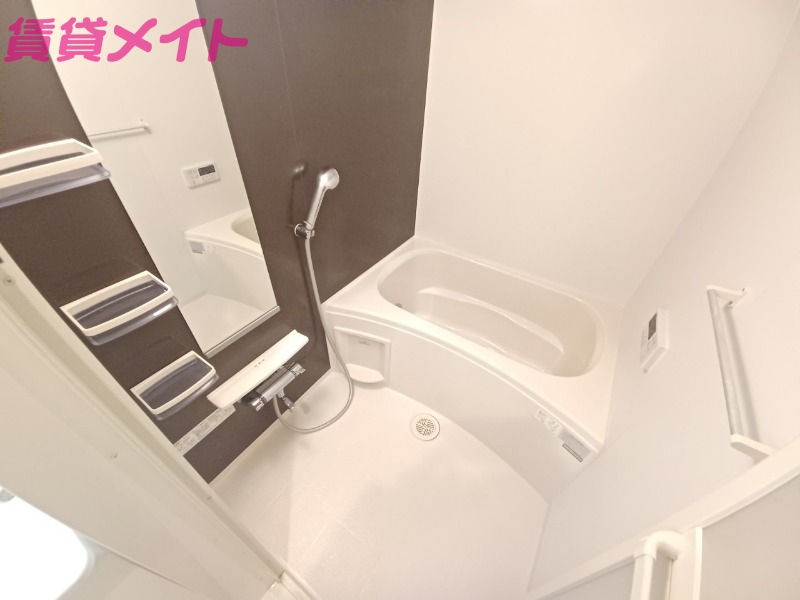 バス・シャワールーム　同型別部屋参考写真です