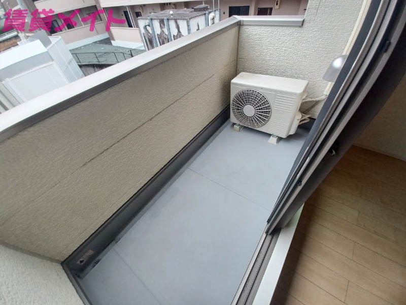バルコニー　同型別部屋参考写真です