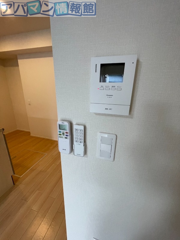 セキュリティ　カメラ付インターホン（イメージ）