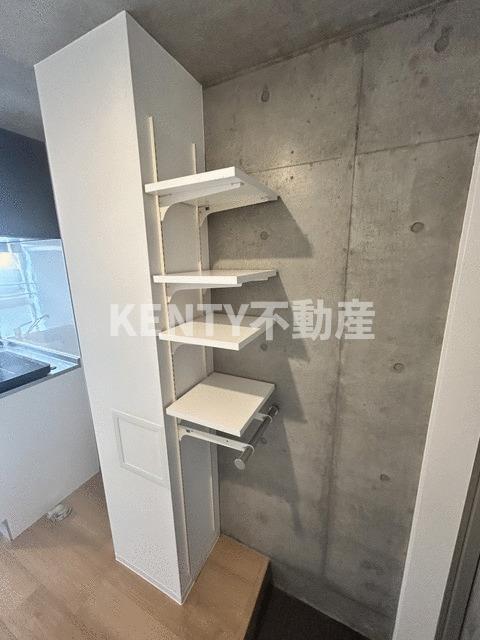 収納　ちょっとした収納スペースも充実しています