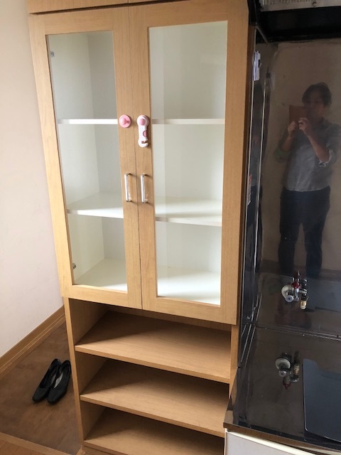 キッチン　食器棚付き