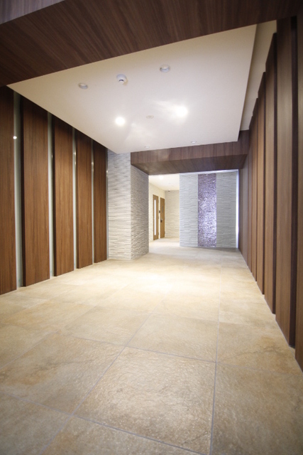 エントランス　エントランス