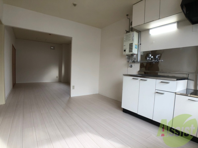 居室・リビング　広くてキレイなお部屋が広がっていて、充実した生活が送れそう。