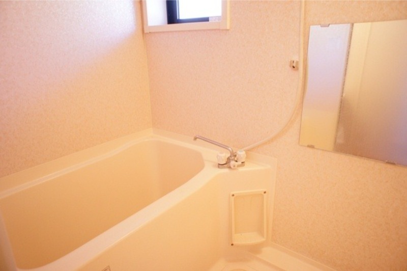 バス・シャワールーム　図面と現状に相違がある場合には現状を優先