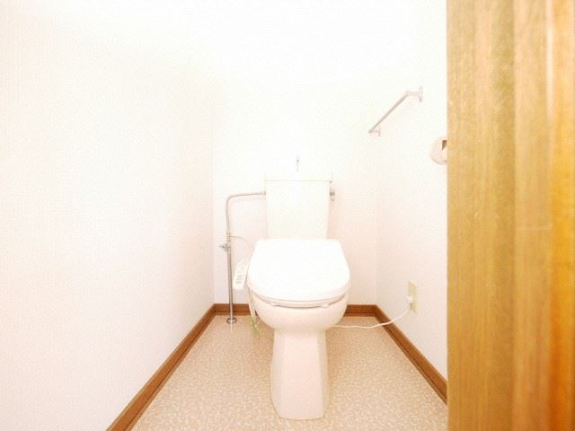 トイレ　シャワートイレ