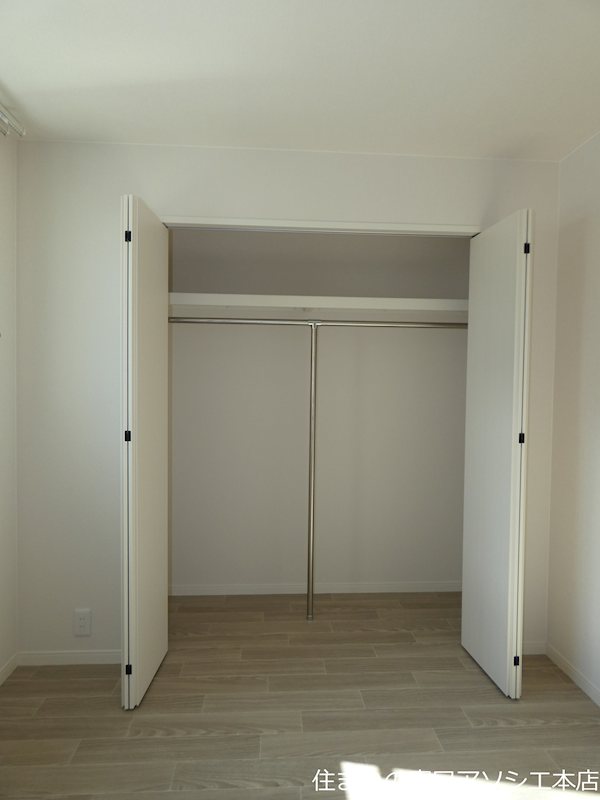 収納　クローゼット