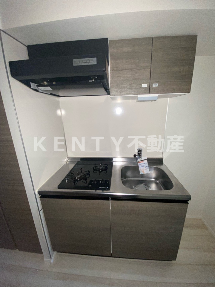 キッチン　コンパクトなキッチンで掃除もラクラク