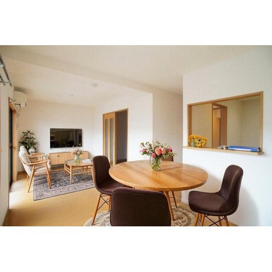 居室・リビング　ＣＧで家具等を配置したもので家具等は含まれません