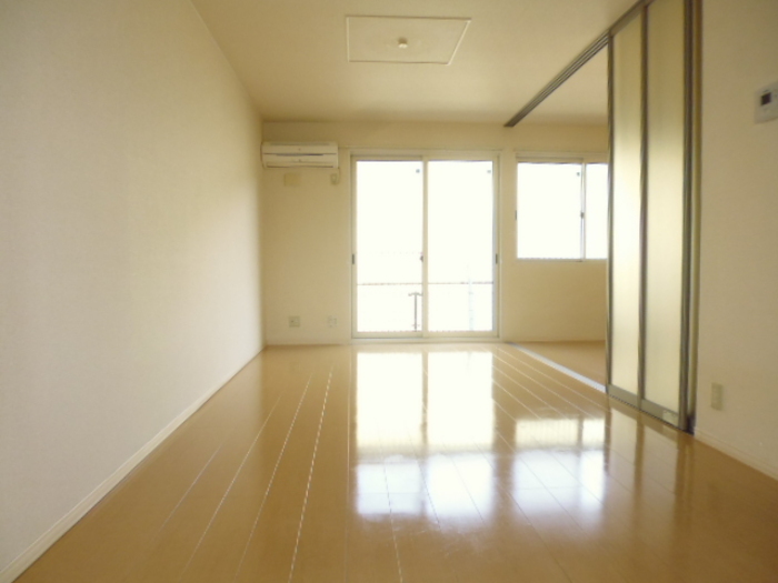 居室・リビング　広いリビング★