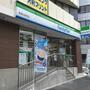 コンビニ　ファミリーマート新宿山吹町店（コンビニ）まで155m