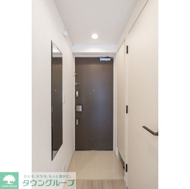 玄関　同タイプ写真　※現況優先