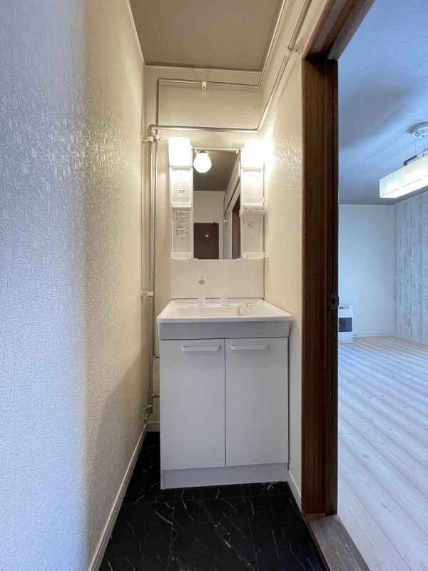 洗面設備　洗面・脱衣