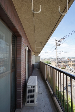 バルコニー　落ち着いた時間を過ごせるバルコニーです