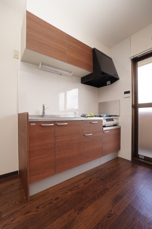 キッチン　コンパクトなキッチンで掃除もラクラク