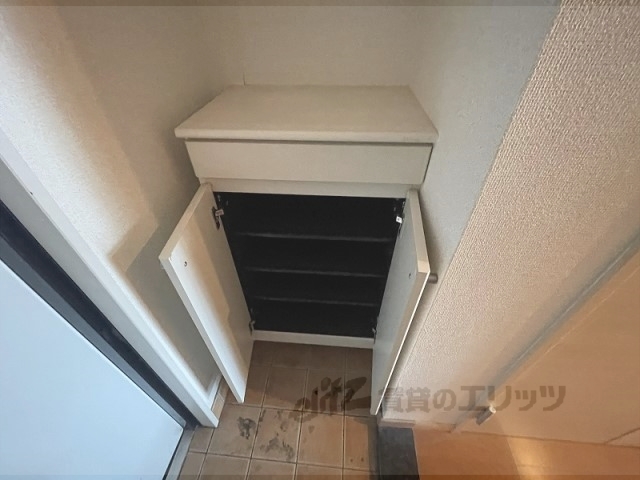 収納　下駄箱