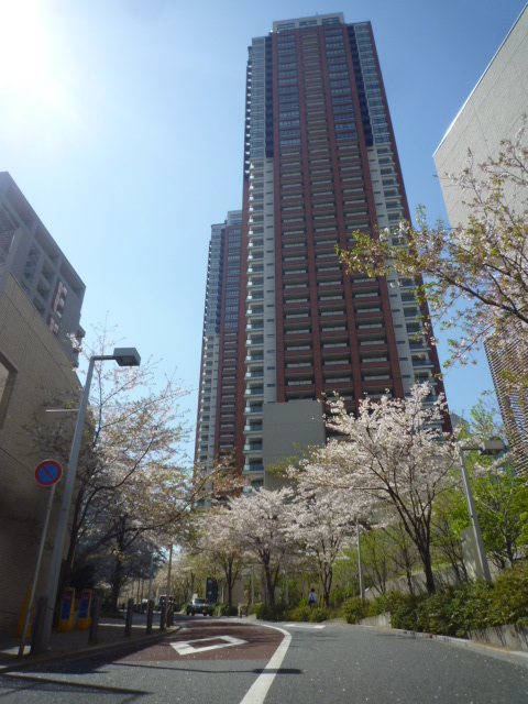 ショッピングセンター　六本木ヒルズ（ショッピングセンター）まで1200m