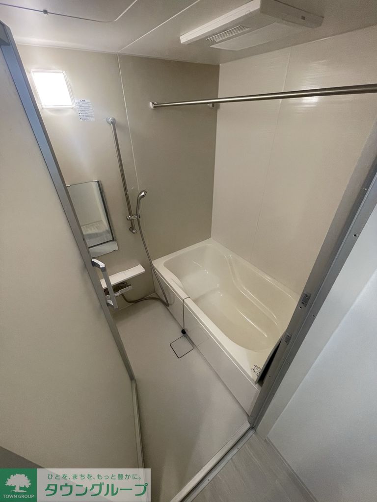 バス・シャワールーム　バス