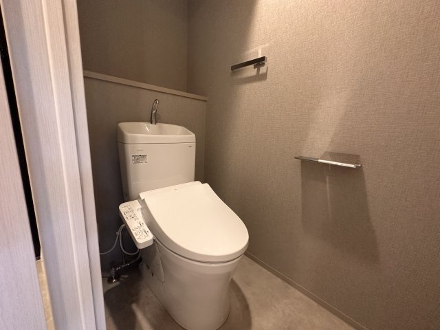 トイレ　同一タイプです。