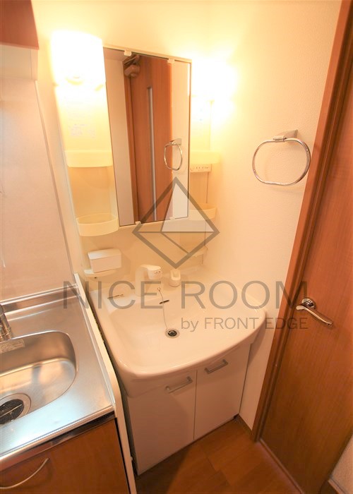 洗面設備　エステムプラザミッドプレイス　独立洗面台