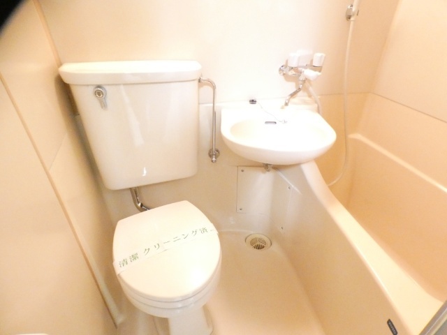 バス・シャワールーム