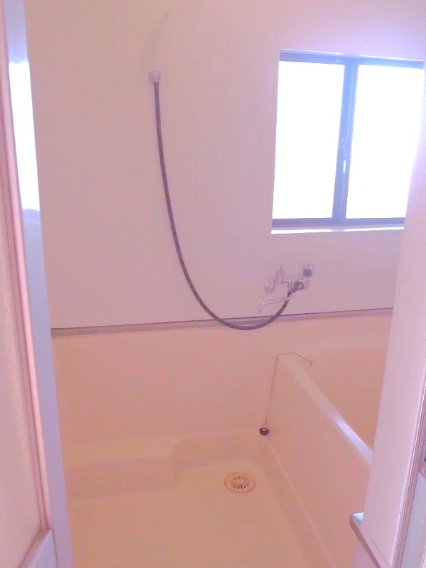 バス・シャワールーム　図面と現状に相違がある場合には現状を優先