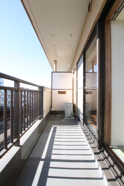 バルコニー　♪バルコニーあり