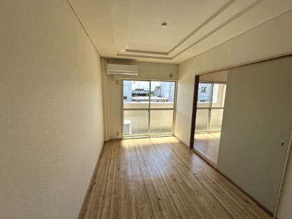 居室・リビング　おしゃれな洋室です