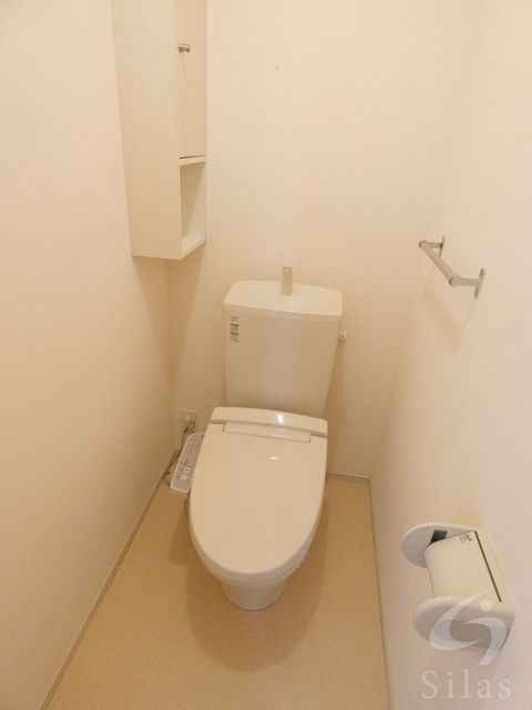 トイレ　反転タイプ