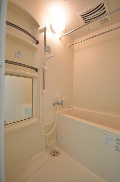 バス・シャワールーム　別号室の写真です