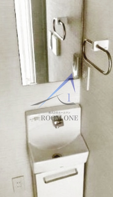 洗面設備　独立洗面台です。