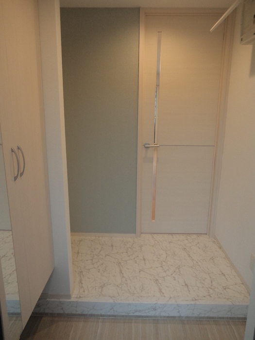 玄関　明るい玄関です