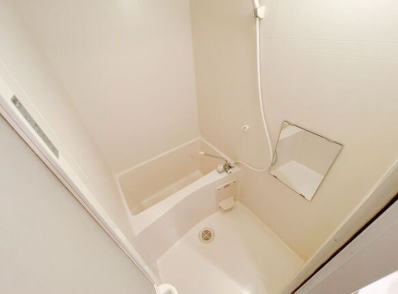 バス・シャワールーム　同シリーズ物件のモデルルームになります※現況優先