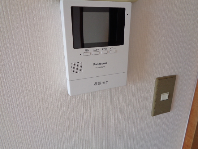 セキュリティ　安心のモニタ付きインターホン