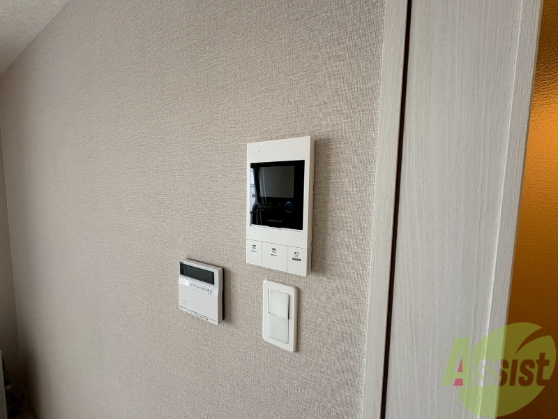 セキュリティ　モニタ付インターホンでセキュリティ面も安心です。