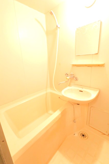 バス・シャワールーム　☆洗面台付バス☆