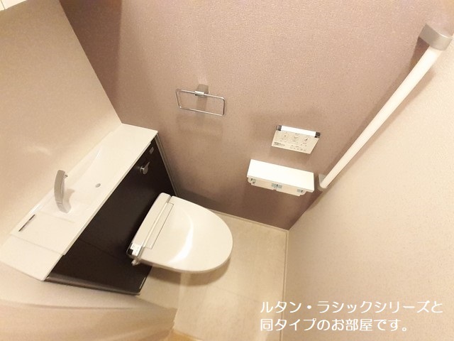 トイレ　イメージ