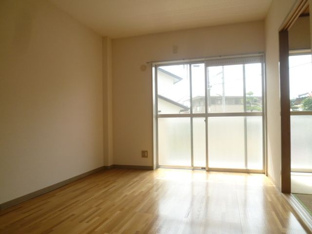 その他部屋・スペース　☆明るいリビング☆