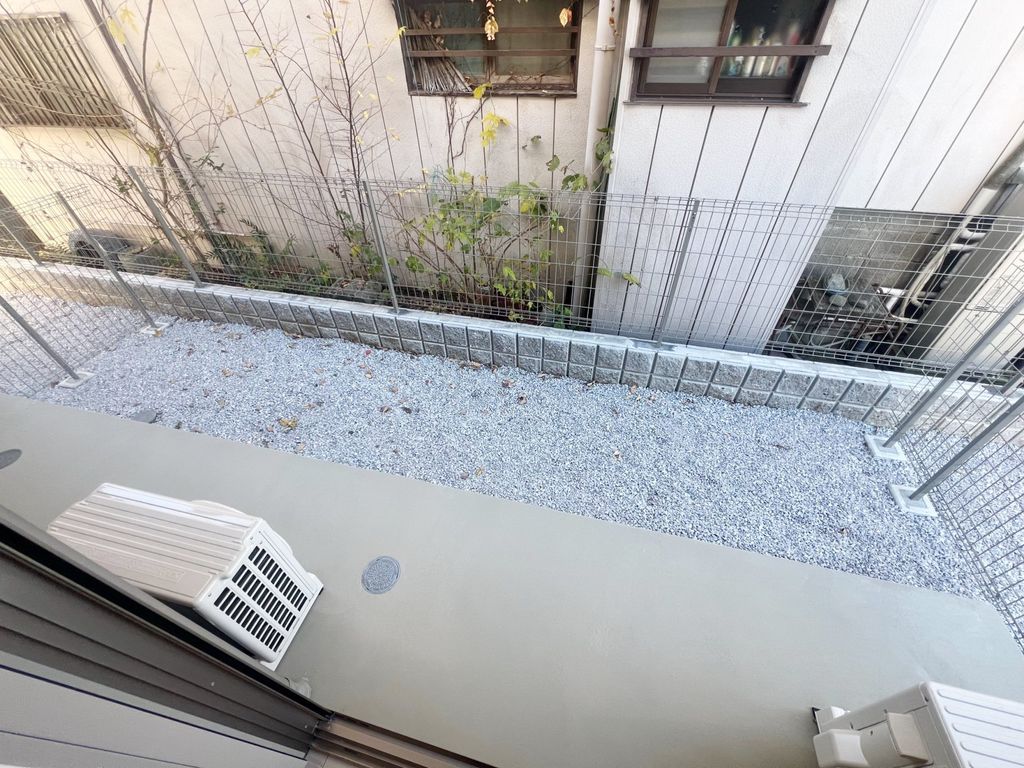 バルコニー　バルコニー