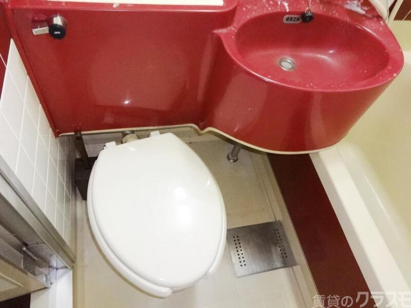 トイレ　トイレ掃除もファイトです。