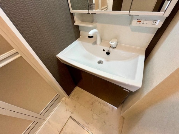 洗面設備　内装イメージ