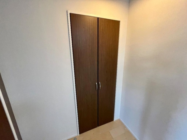 収納　内装イメージ