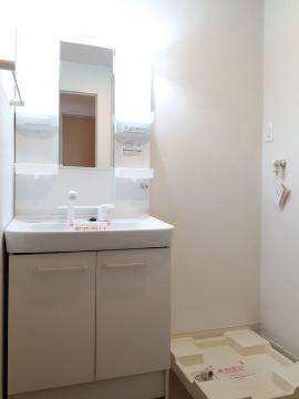 洗面設備　洗髪洗面化粧台