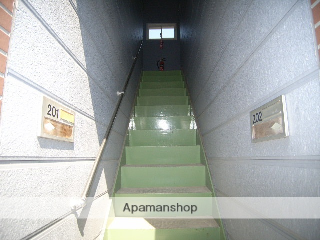 エントランス　駐車場