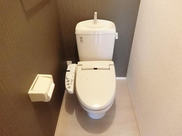 トイレ　ウォシュレット！